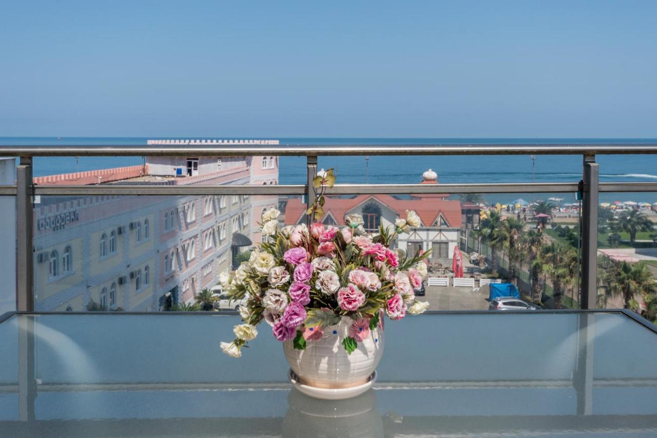 Orbi Residence Hotel Official Batumi Esterno foto