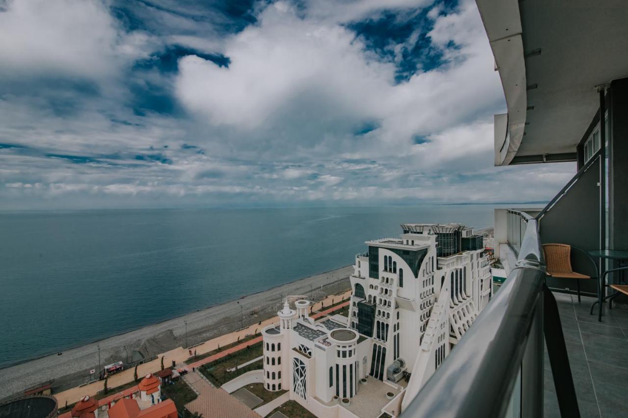 Orbi Residence Hotel Official Batumi Esterno foto